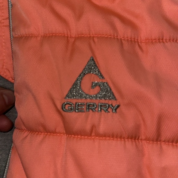 Pink coat! - Picture 4 of 6